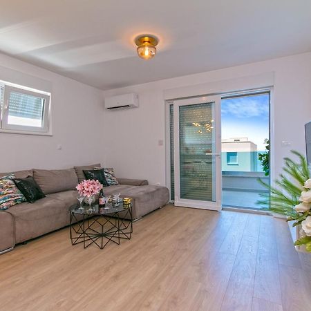 Apartman Blue Paradise Makarska Exterior foto
